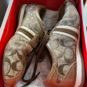7.5 womens coach shoes